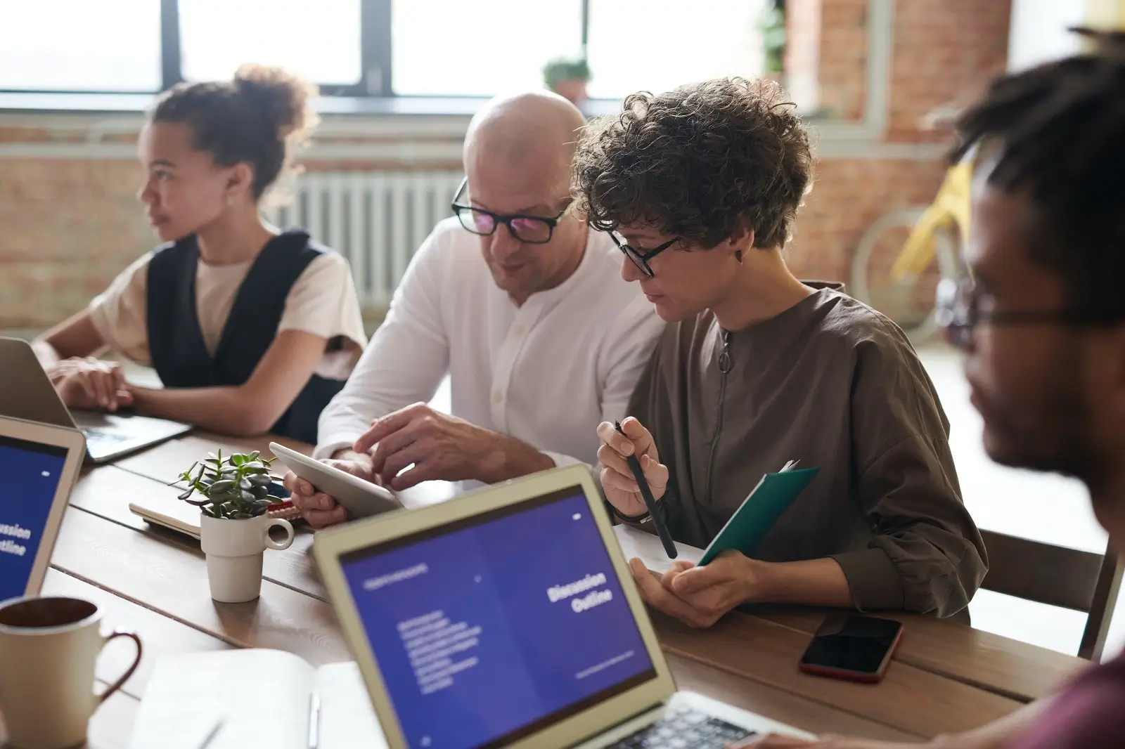 employees using digital devices